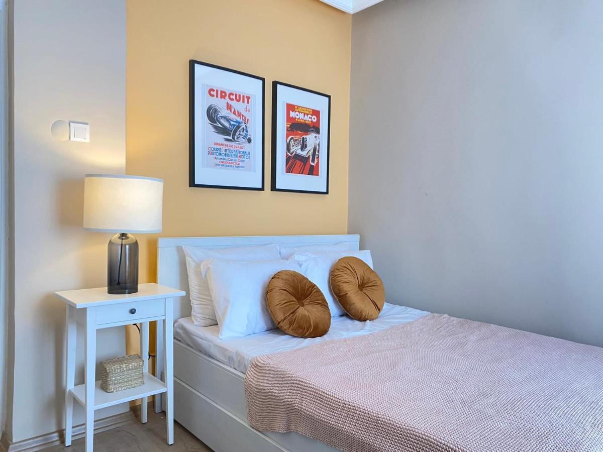 Chic Flat Near Shopping Malls In Sisli Lejlighed Istanbul Eksteriør billede